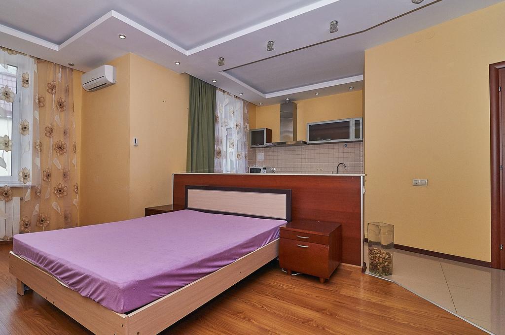 Inn Home Apartments In Kiev Center Exteriér fotografie