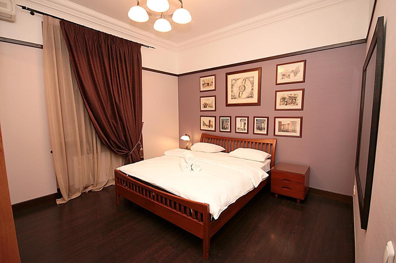 Inn Home Apartments In Kiev Center Exteriér fotografie
