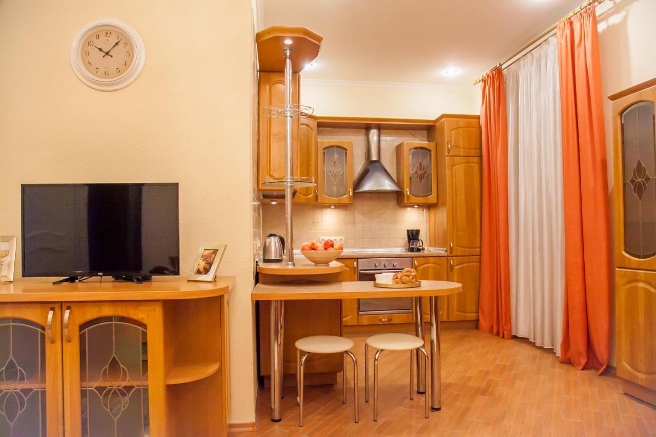 Inn Home Apartments In Kiev Center Exteriér fotografie